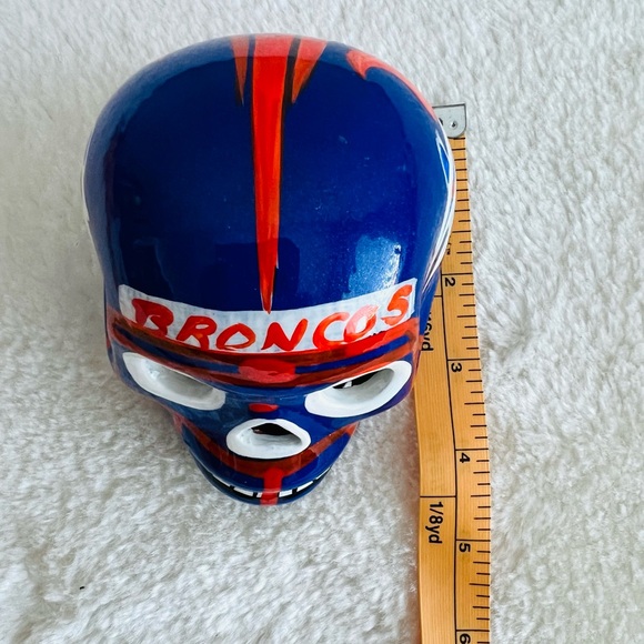 DENVER BRONCOS Sugar Skull Pottery Decor - Picture 4 of 5